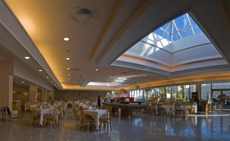 Hotel Sbh Monica
