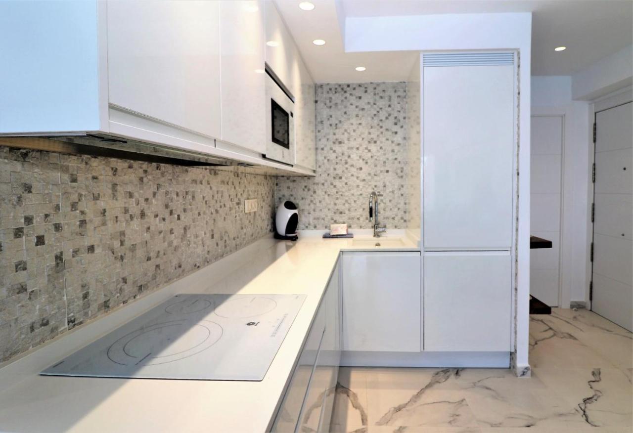 Luxurious 2-bedroom With Stunning Views, 1st Line On Levante Beach, *
