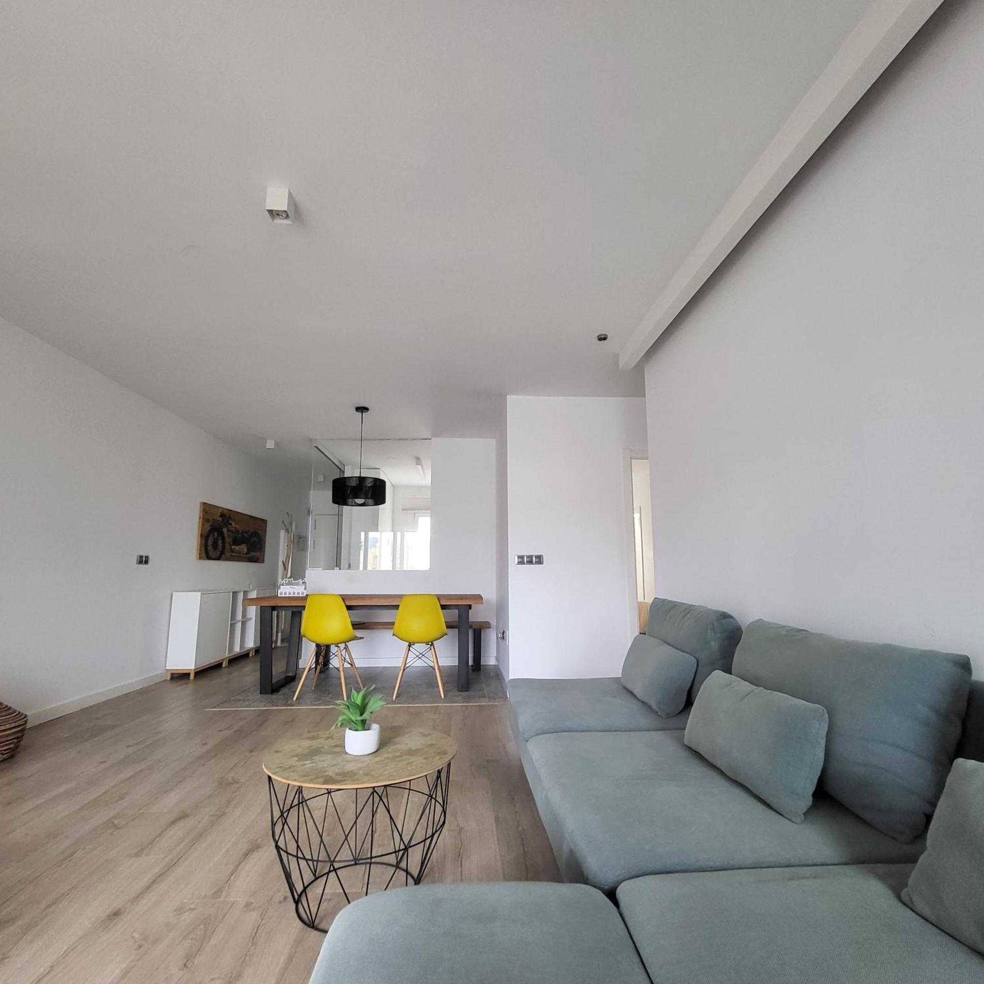Lovely In Centre Apartamento