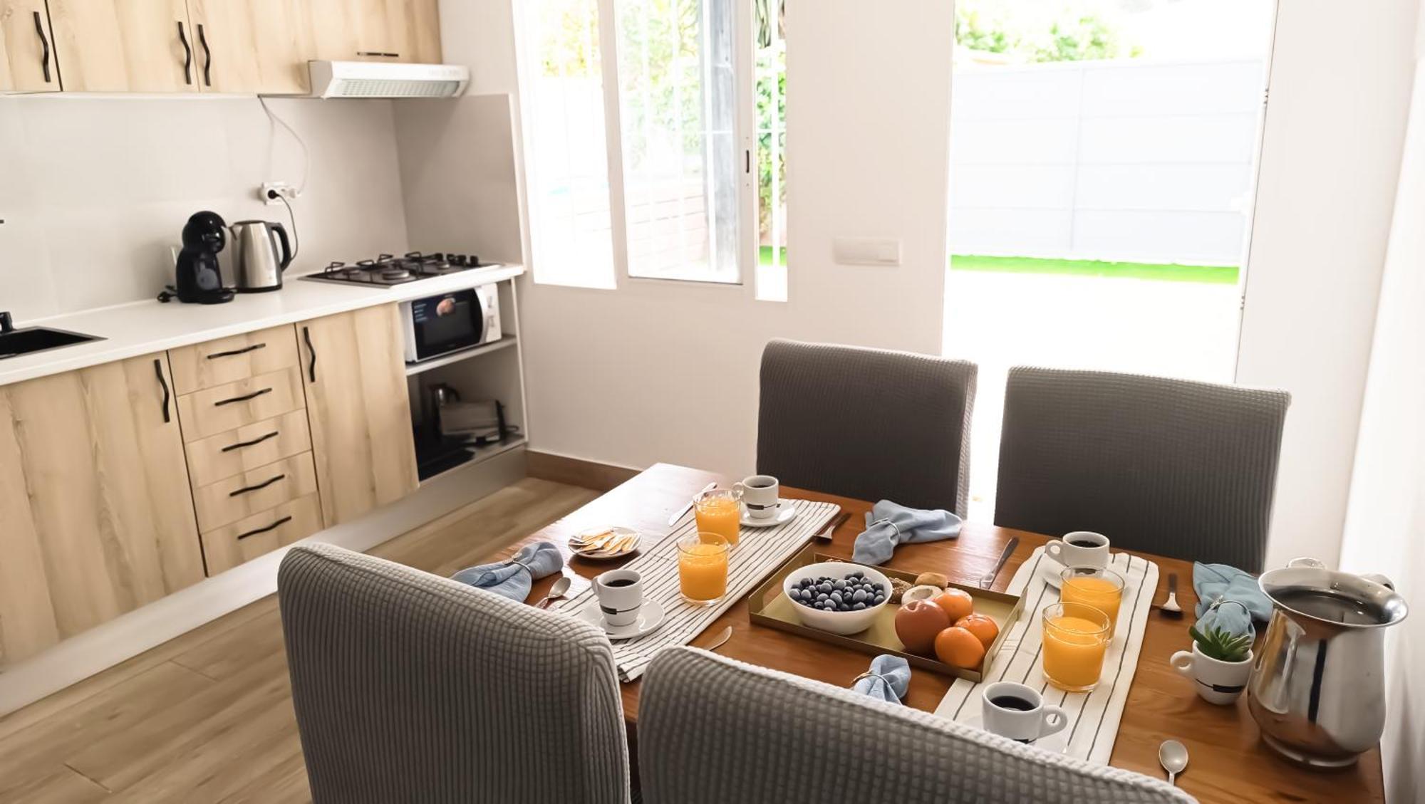 Chalet Bosque10 Piscina Privada Entre La Playa Сasa de vacaciones Málaga