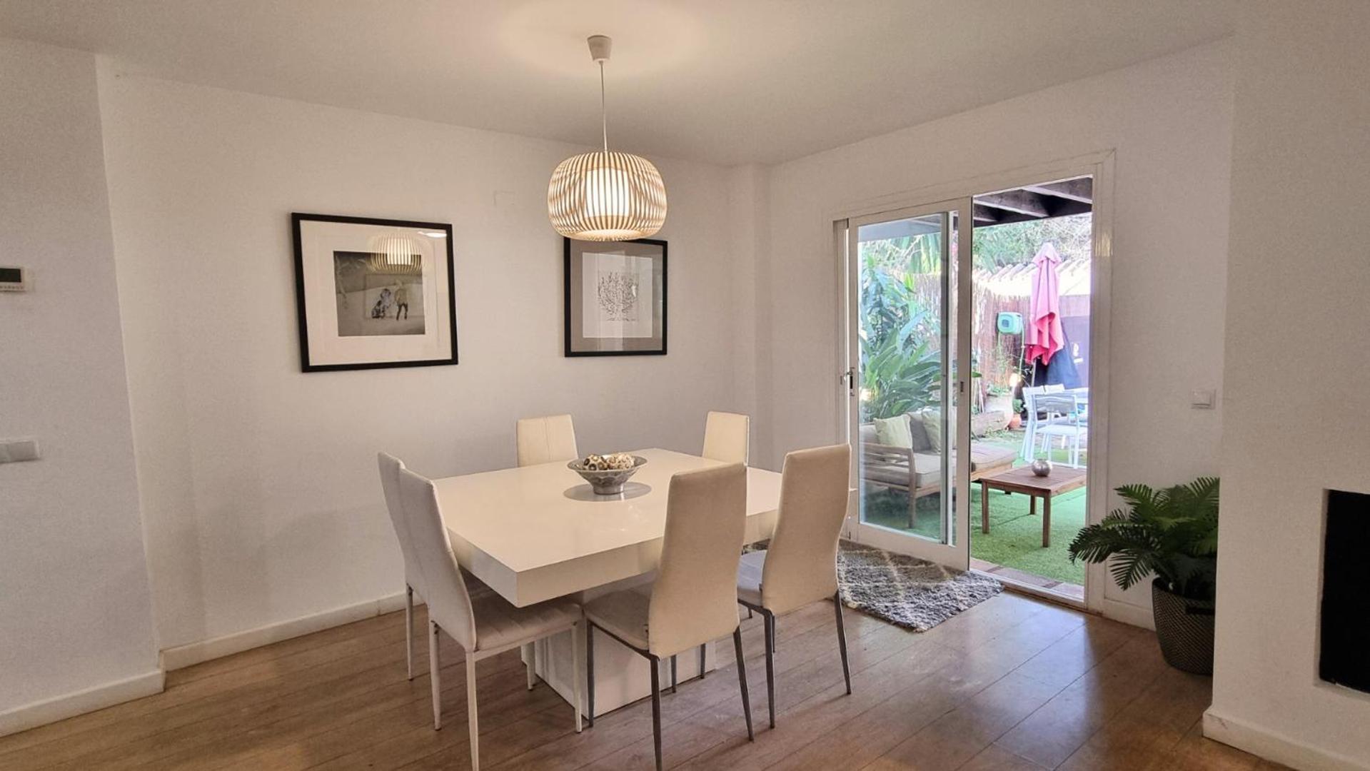 Сasa de vacaciones 4 Bed House With Pool Walk To Puerto Banus Fast Internet Marbella