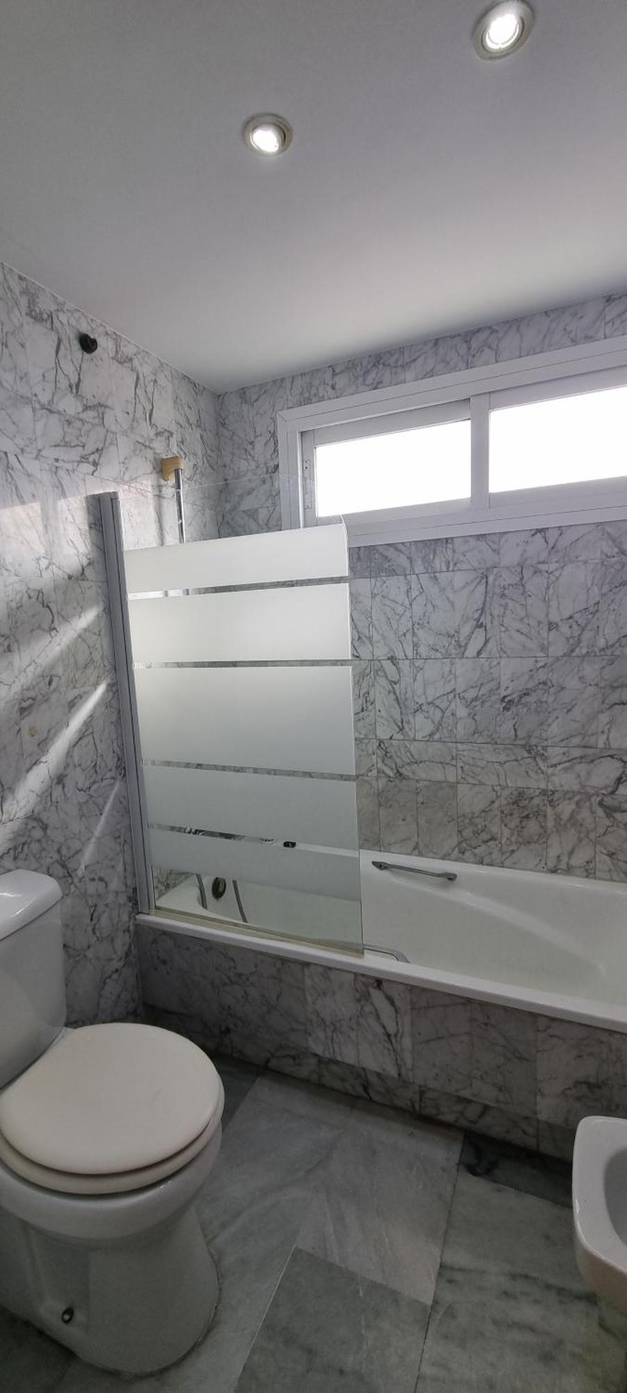 Сasa de vacaciones 4 Bed House With Pool Walk To Puerto Banus Fast Internet Marbella
