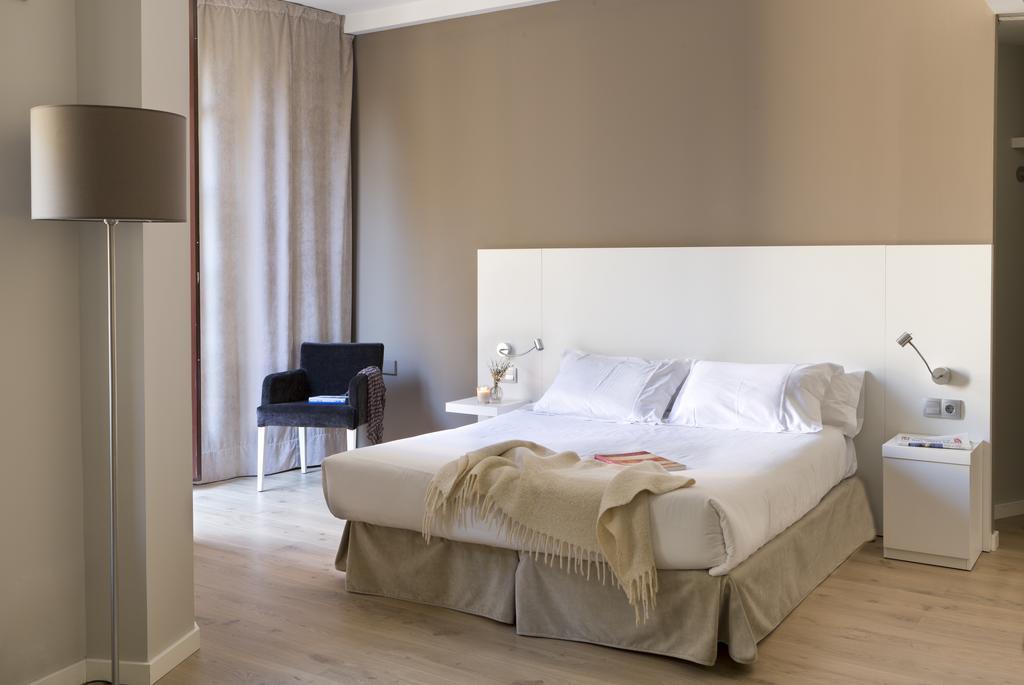 Rambla 102 Apartment Barcelona
