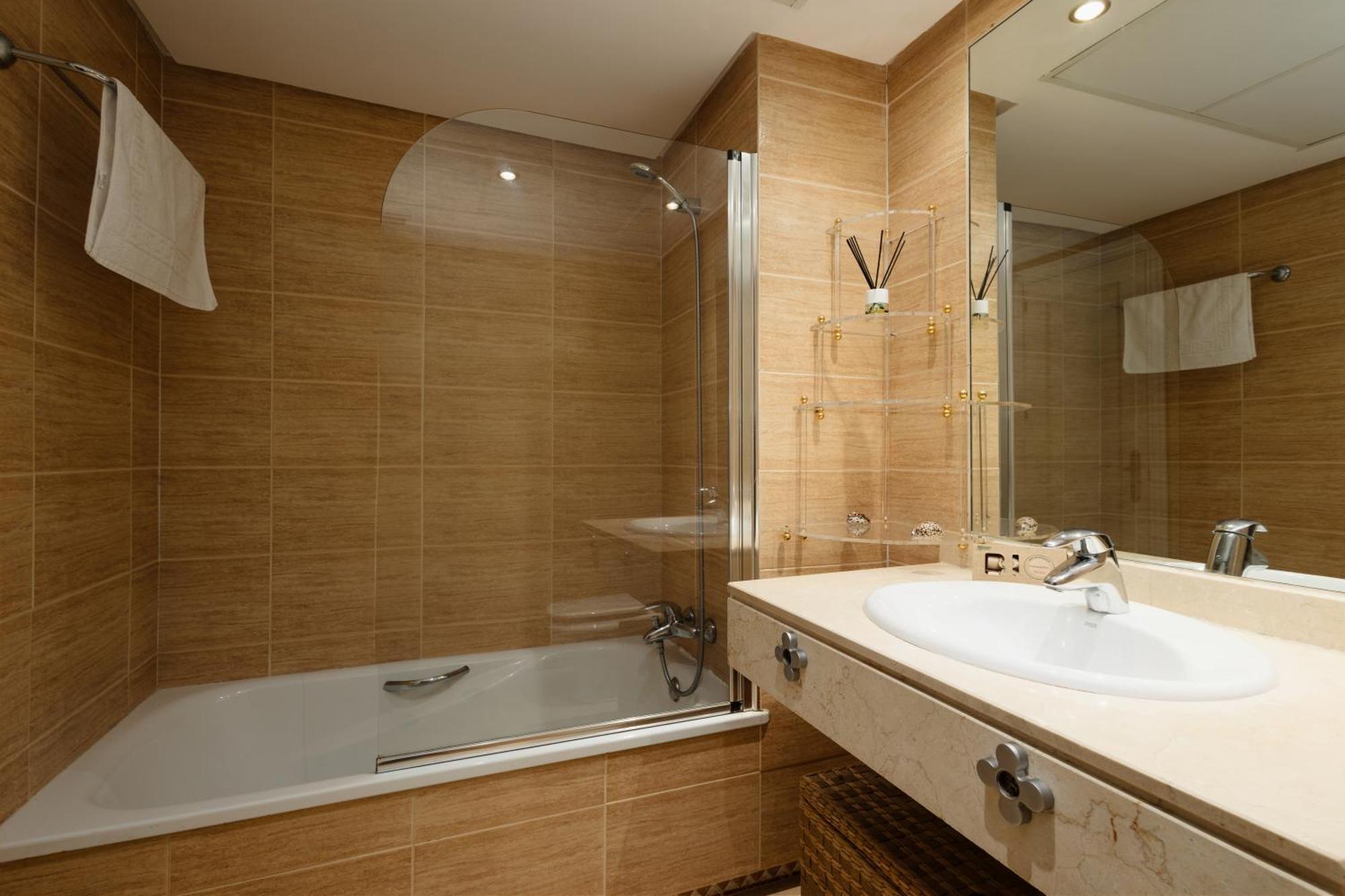 Cozy In Dama De Noche In Puerto Banús Apartamento Marbella