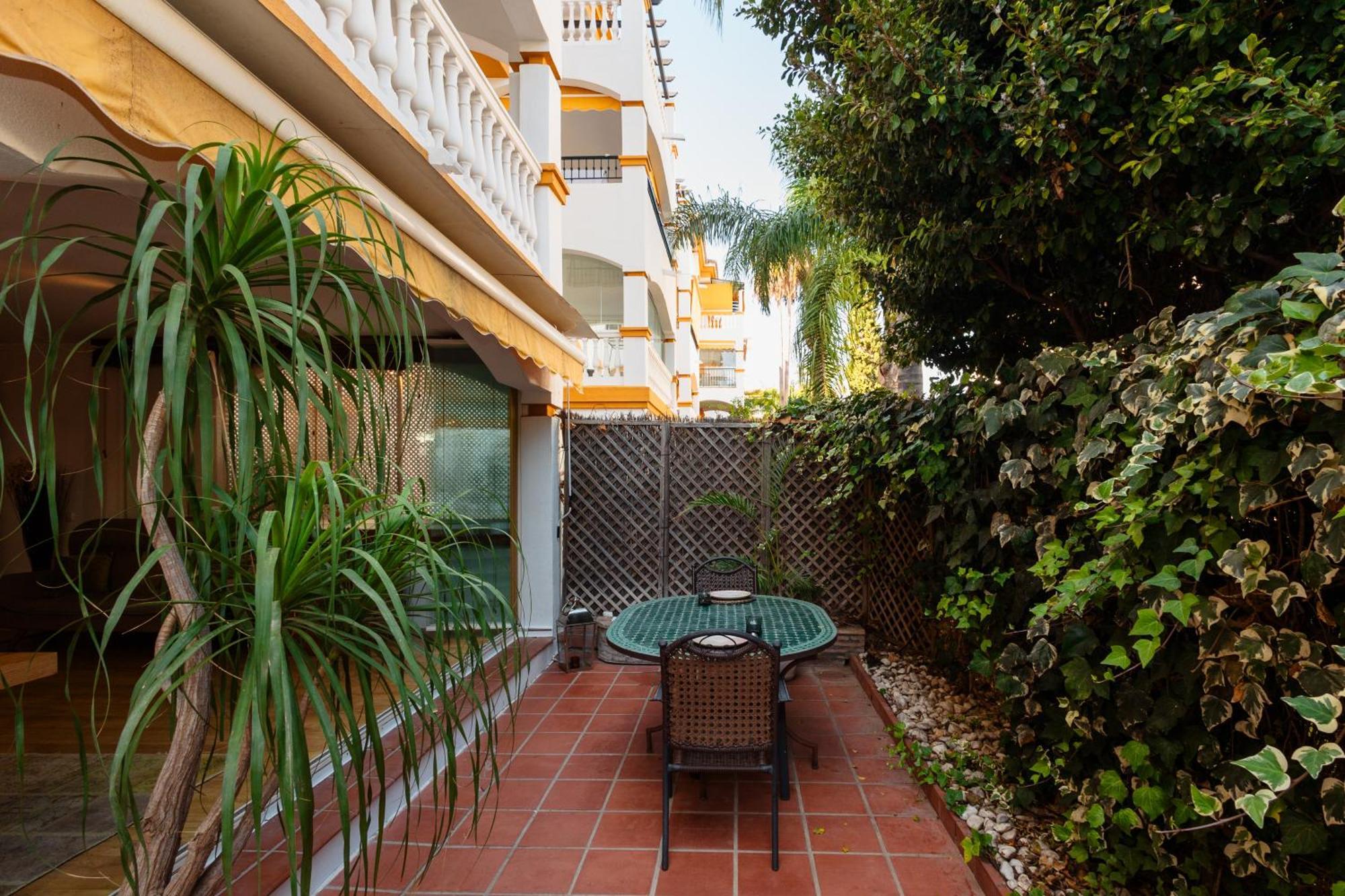Apartamento Cozy In Dama De Noche In Puerto Banús Marbella