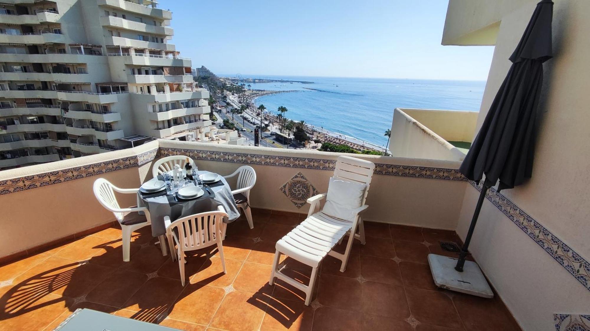 Benalbeach Sea View 2bdr With Water Park Benalmadena