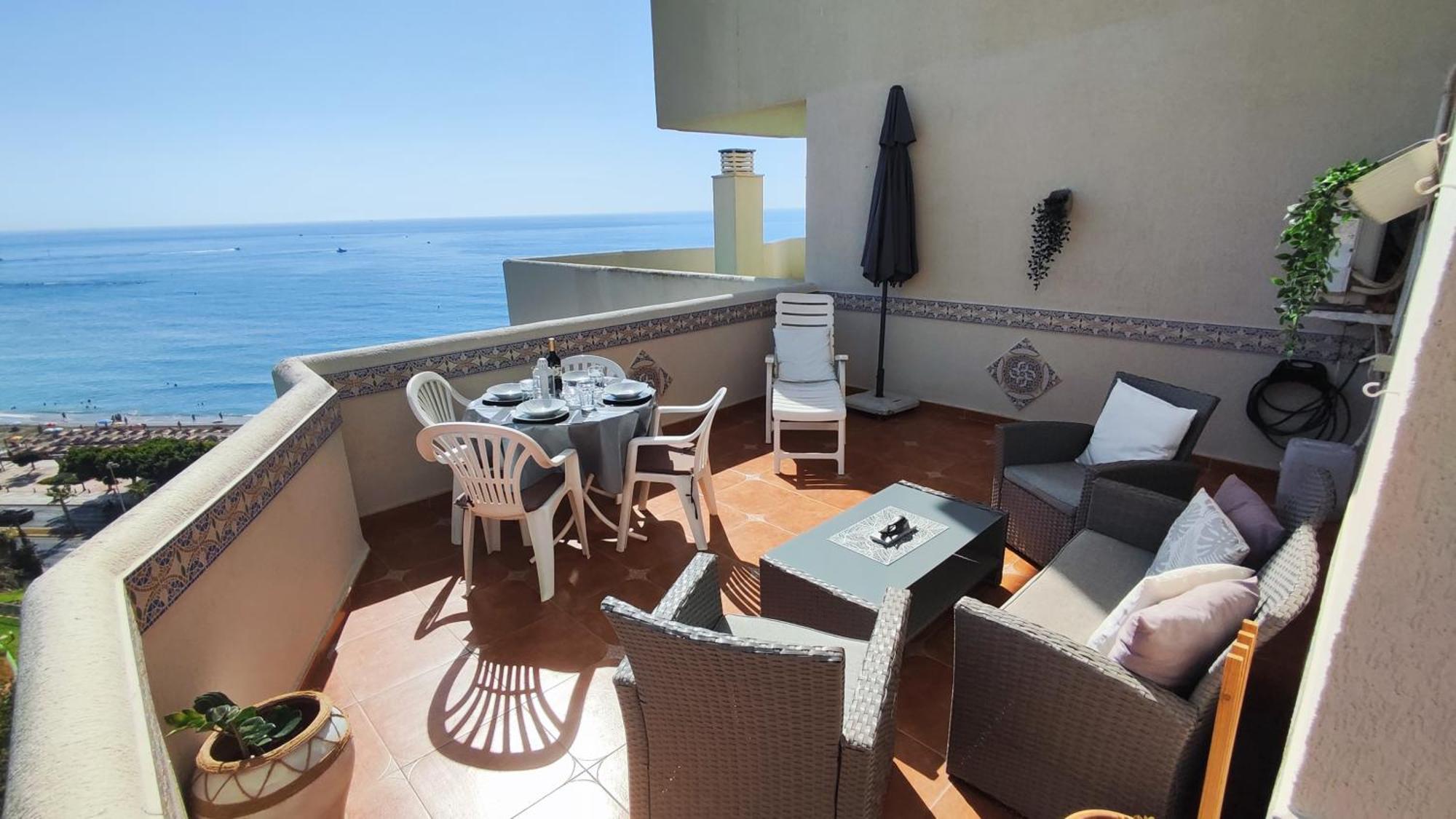 Apartment Benalbeach Sea View 2bdr With Water Park Benalmadena