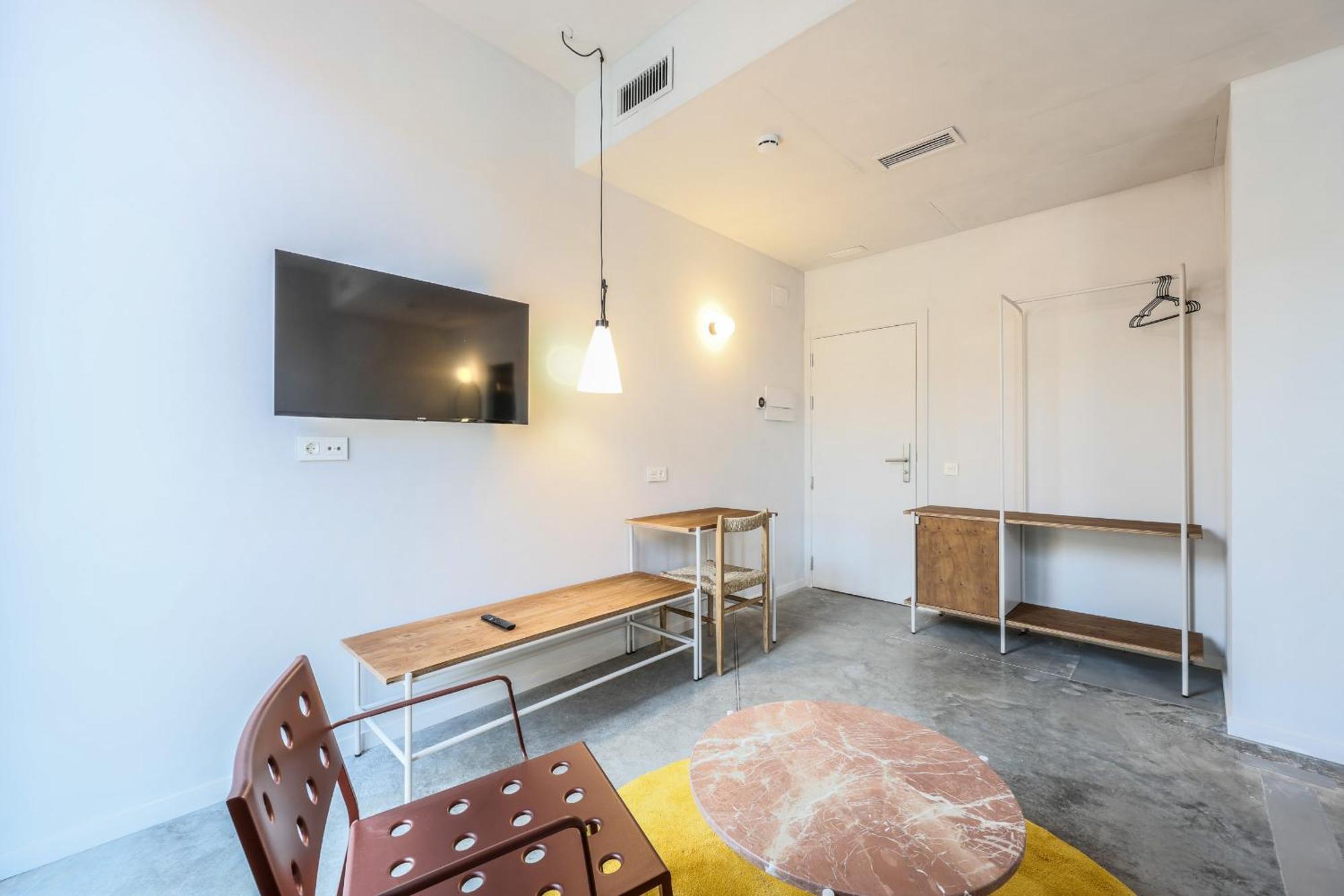 Live Coworking - Self Service - Madrid