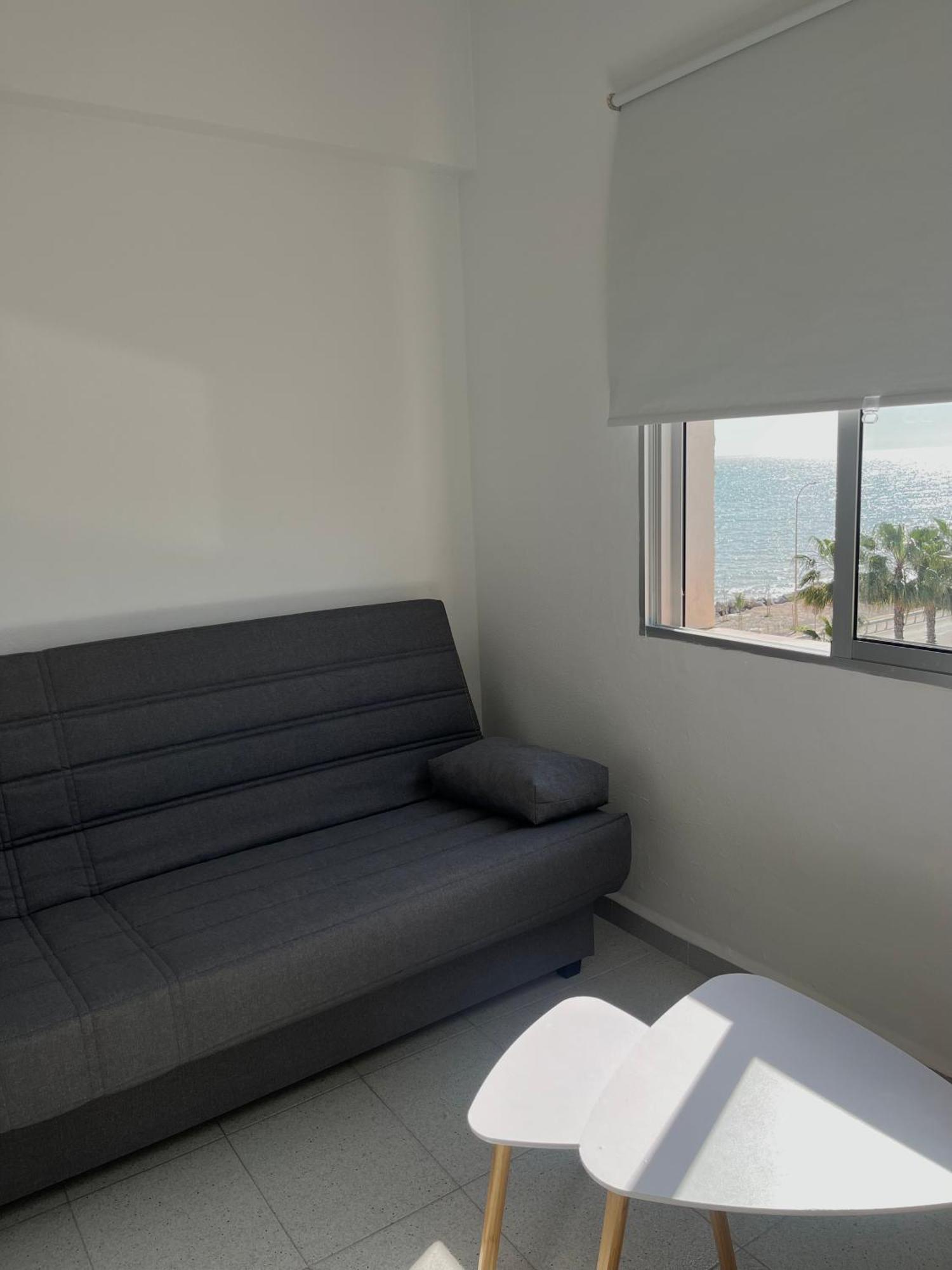 Sea View / A Primera Línea De Playa Apartamento *