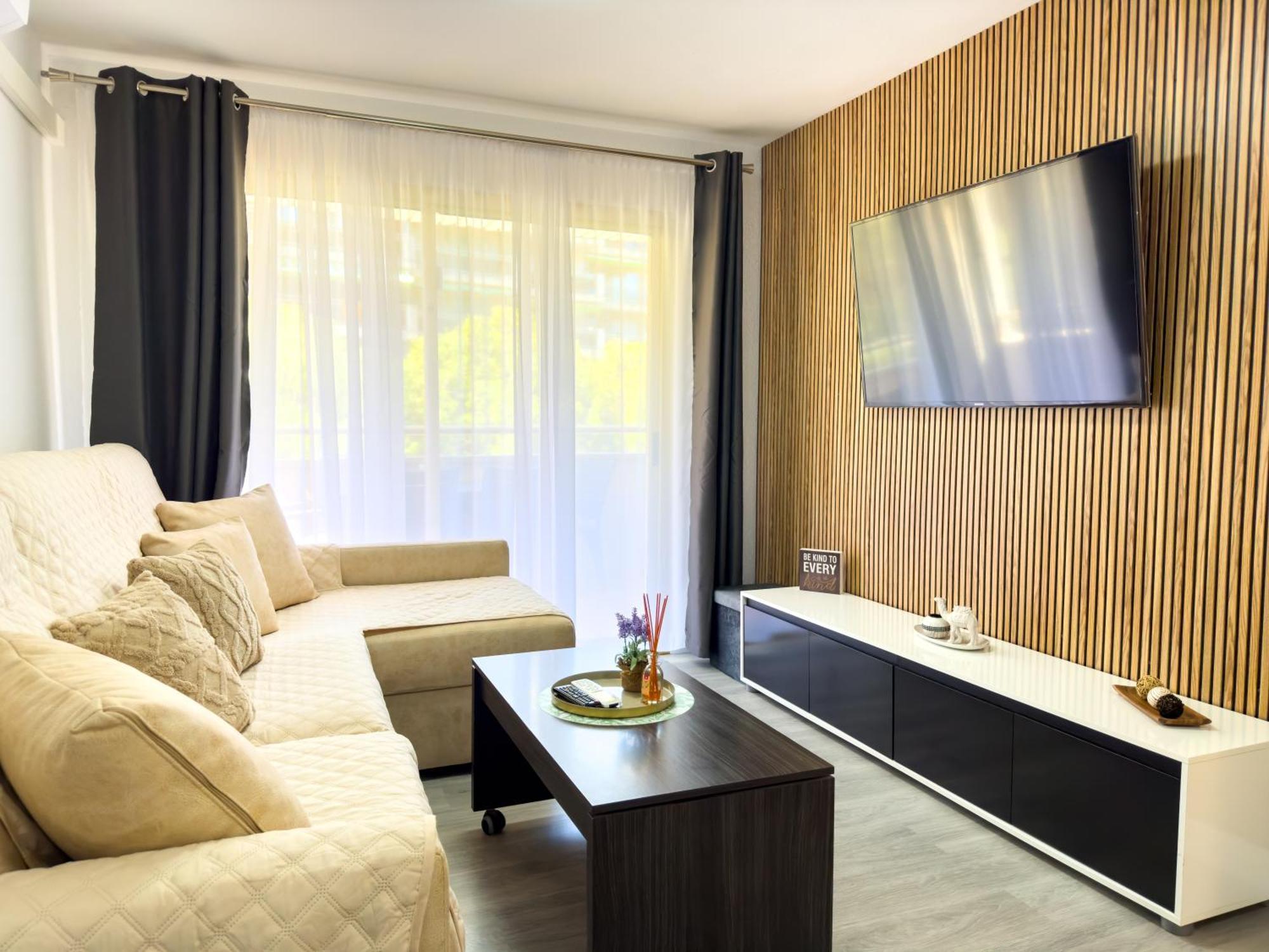 Rentalmar Marathon Apartamento *