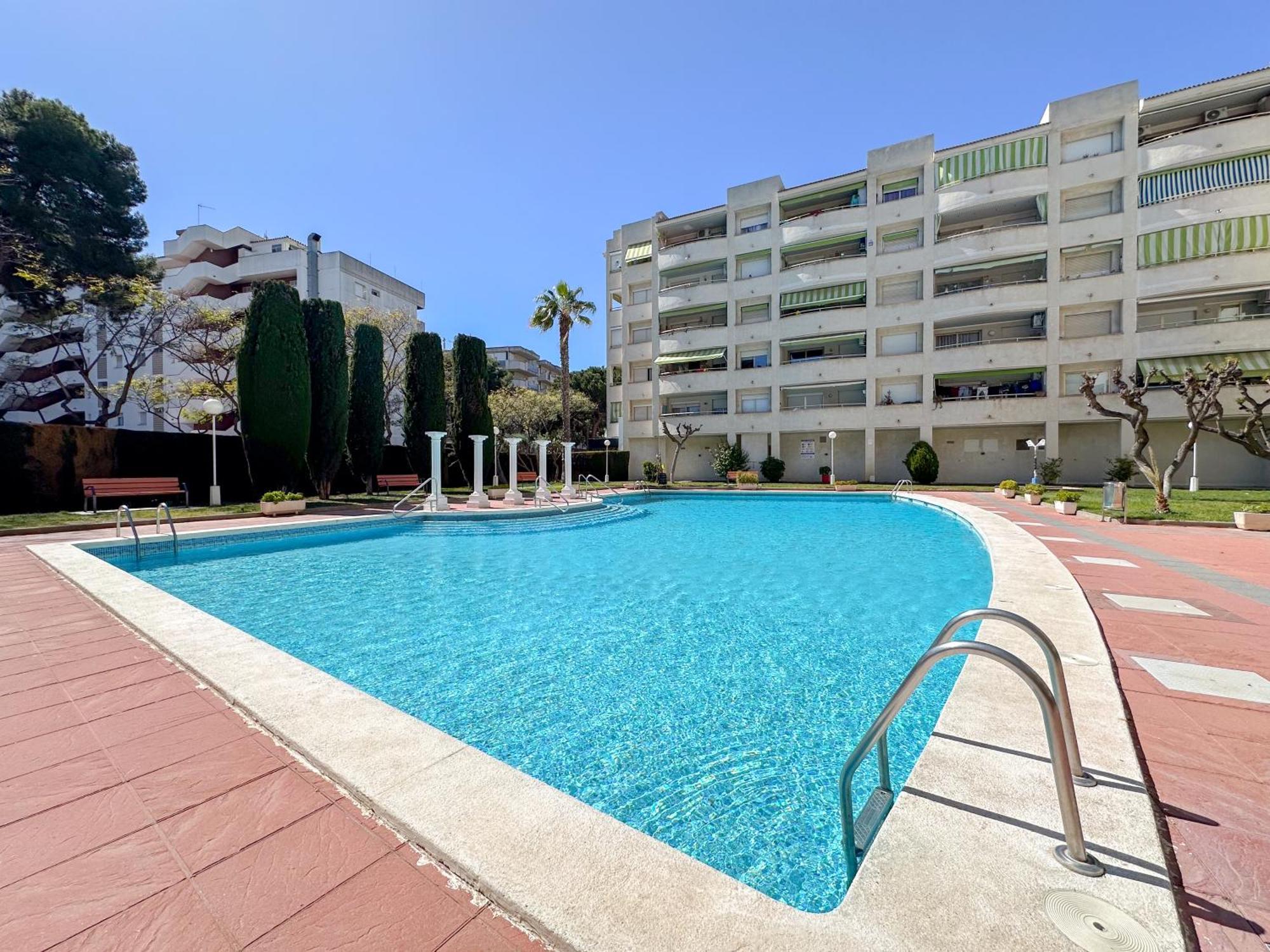 Rentalmar Marathon Apartamento *