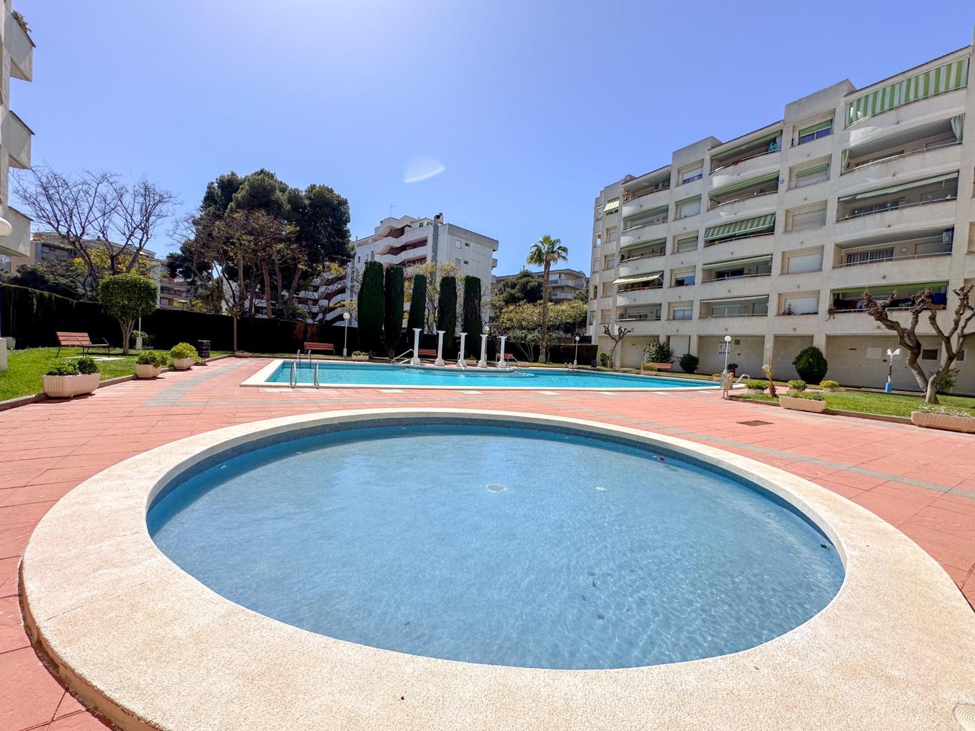 Rentalmar Marathon Apartamento *