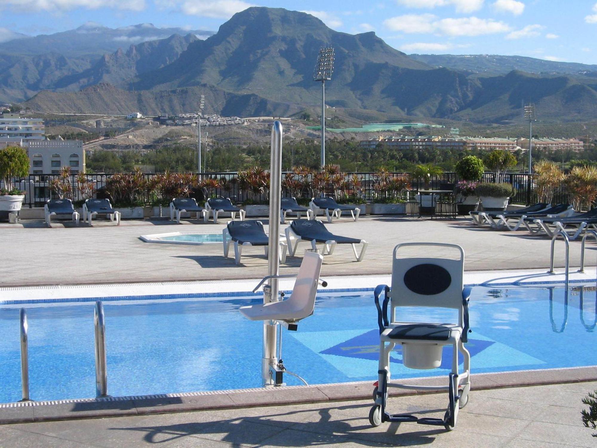 Hotel Zentral Center - Adults Only 4*