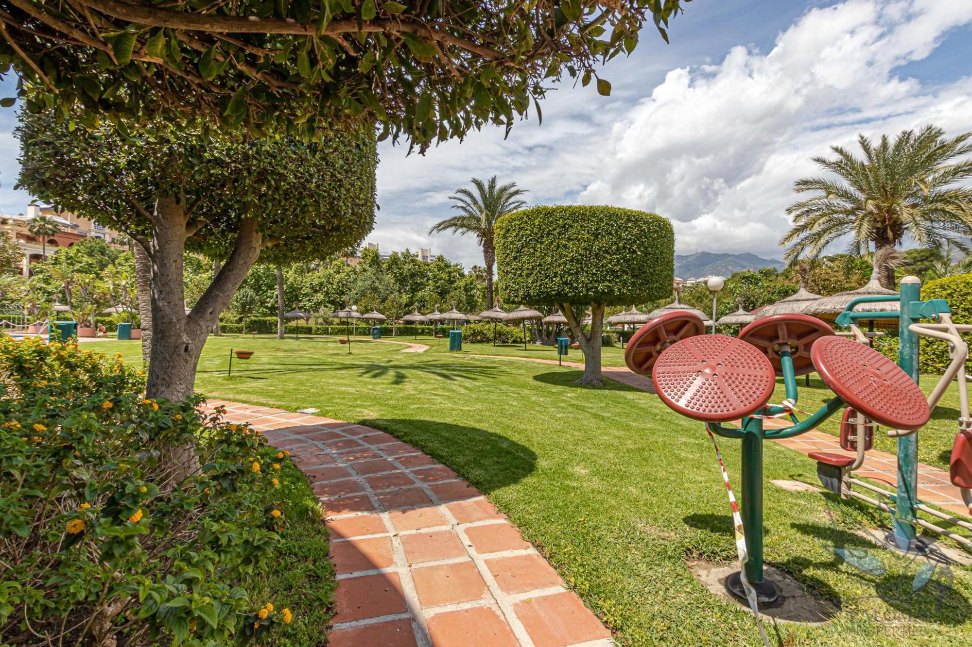 Benalbeach Sea View 2bdr With Water Park Apartment Benalmadena