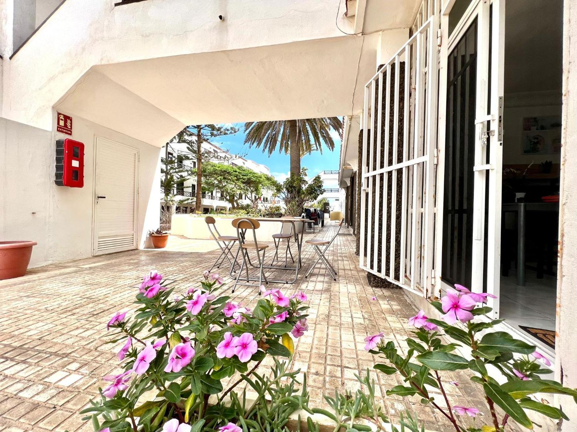 Apartment Lovely With Pool And Wifi *