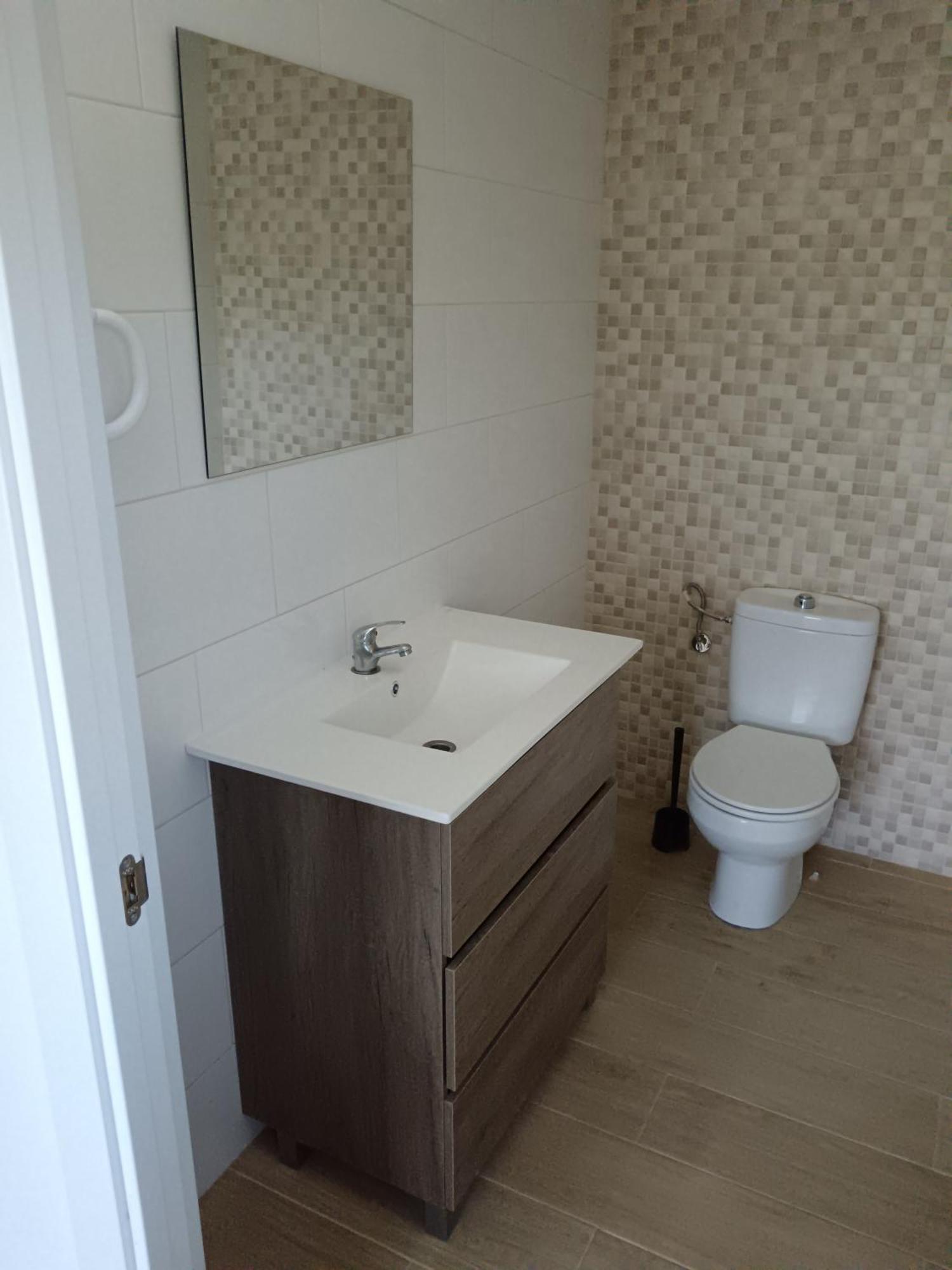 Sol B Free Parking Apartment *