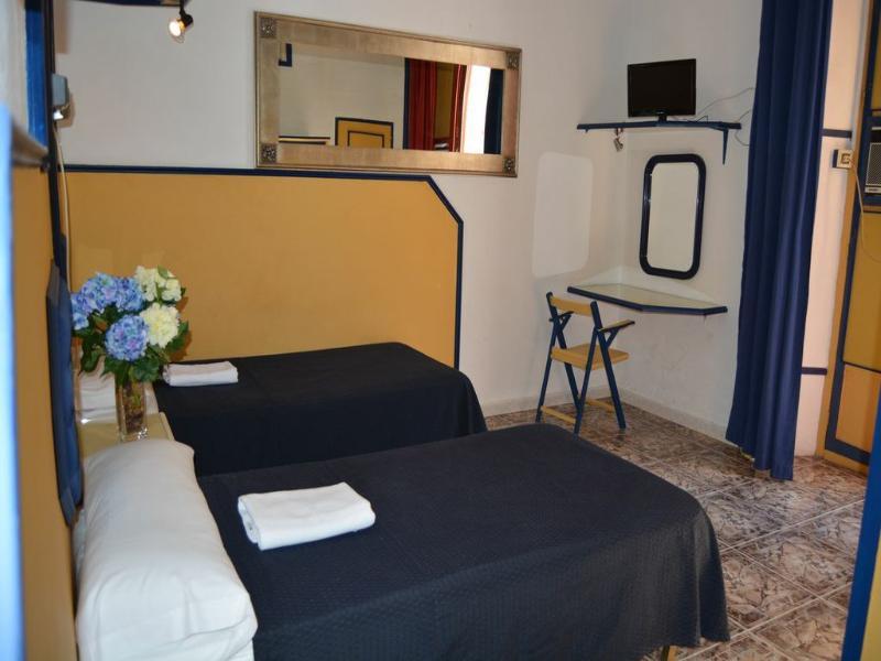 Guest house Nuevo Pino 2*