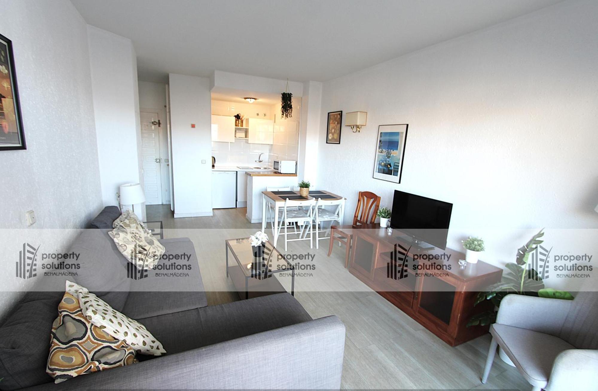 Apartment Benalbeach 207- Primera Linea De Playa - Piscina Abierta Todo El Ano *