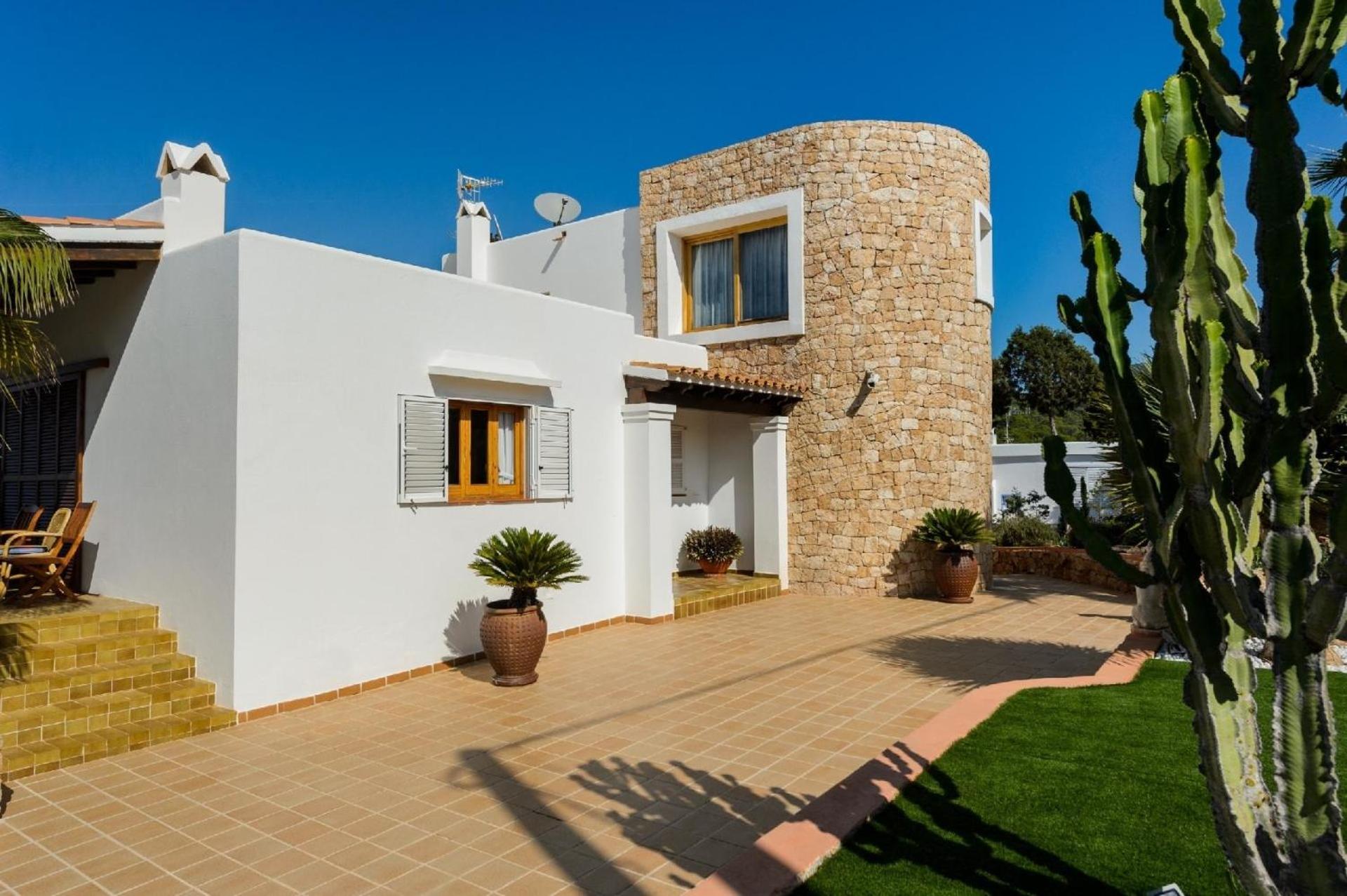 Mit Privatpool Fuer 8 Personen Ca 250 Qm In Sant Josep De Sa Talaia, Ibiza Binnenland Von Ibiza Сasa de vacaciones