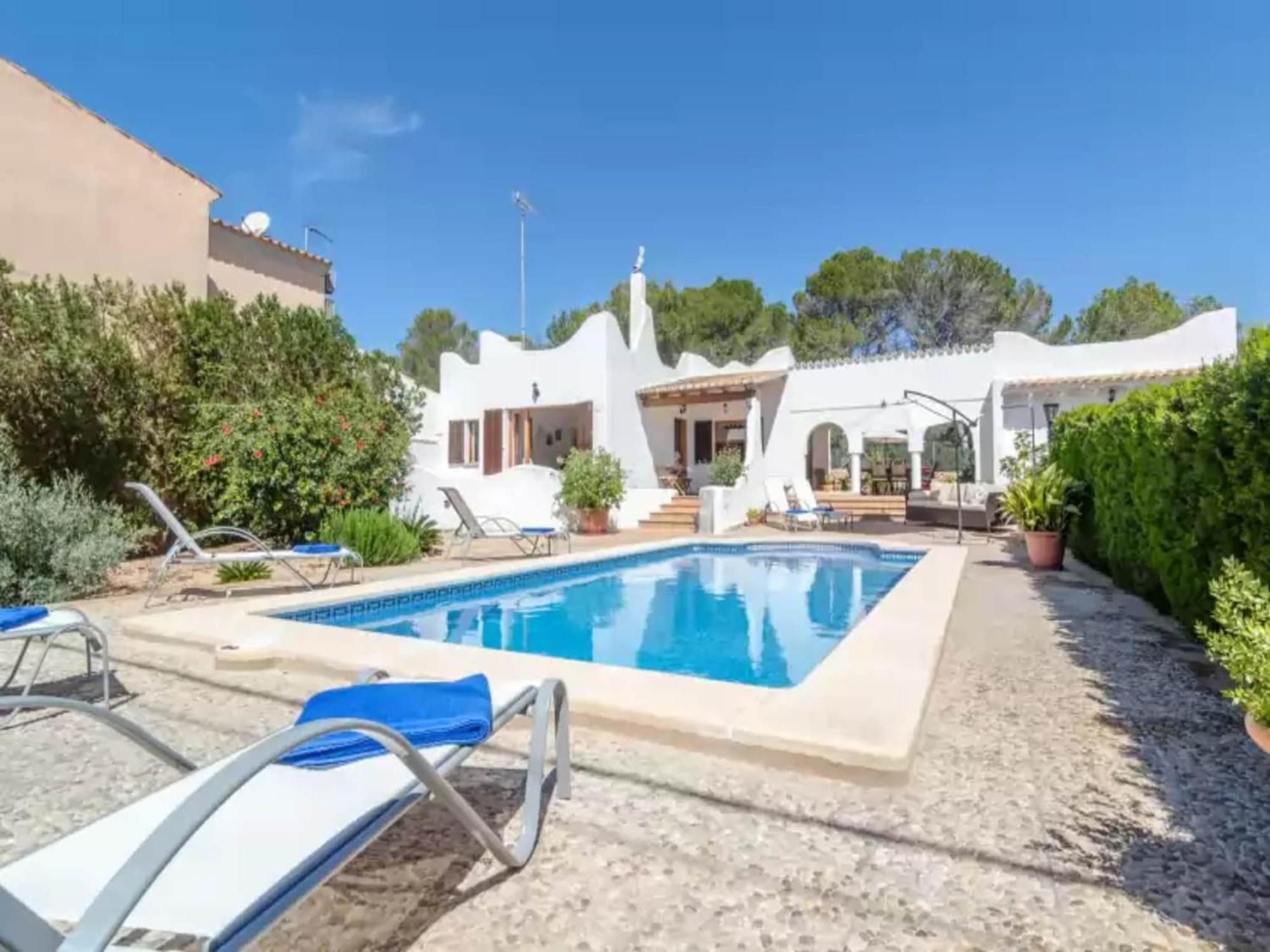 With Private Pool In Cala Pi *