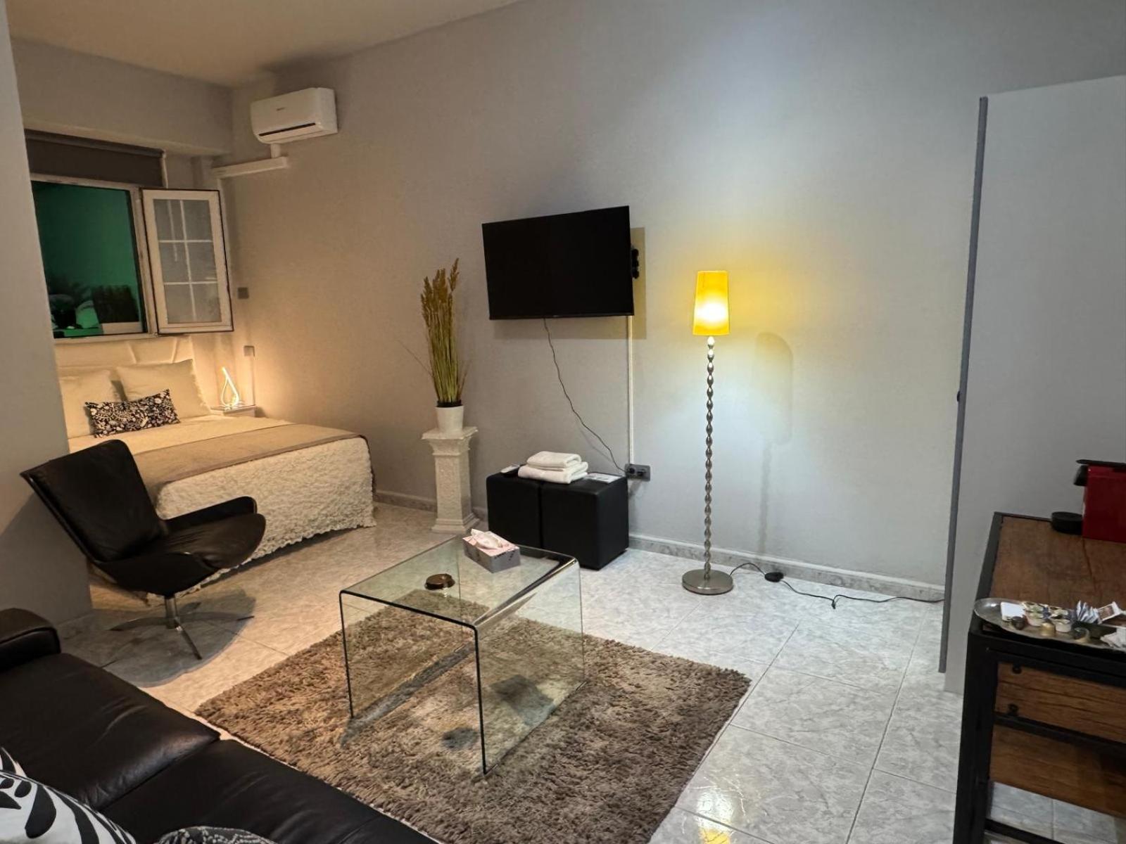 Basement Apartment *
