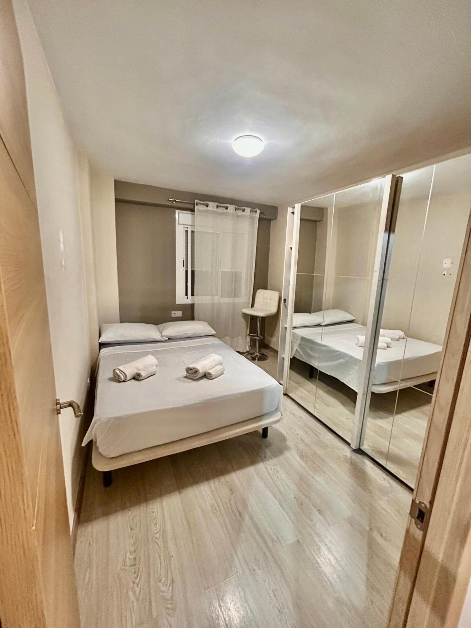 Hostal In Shared *