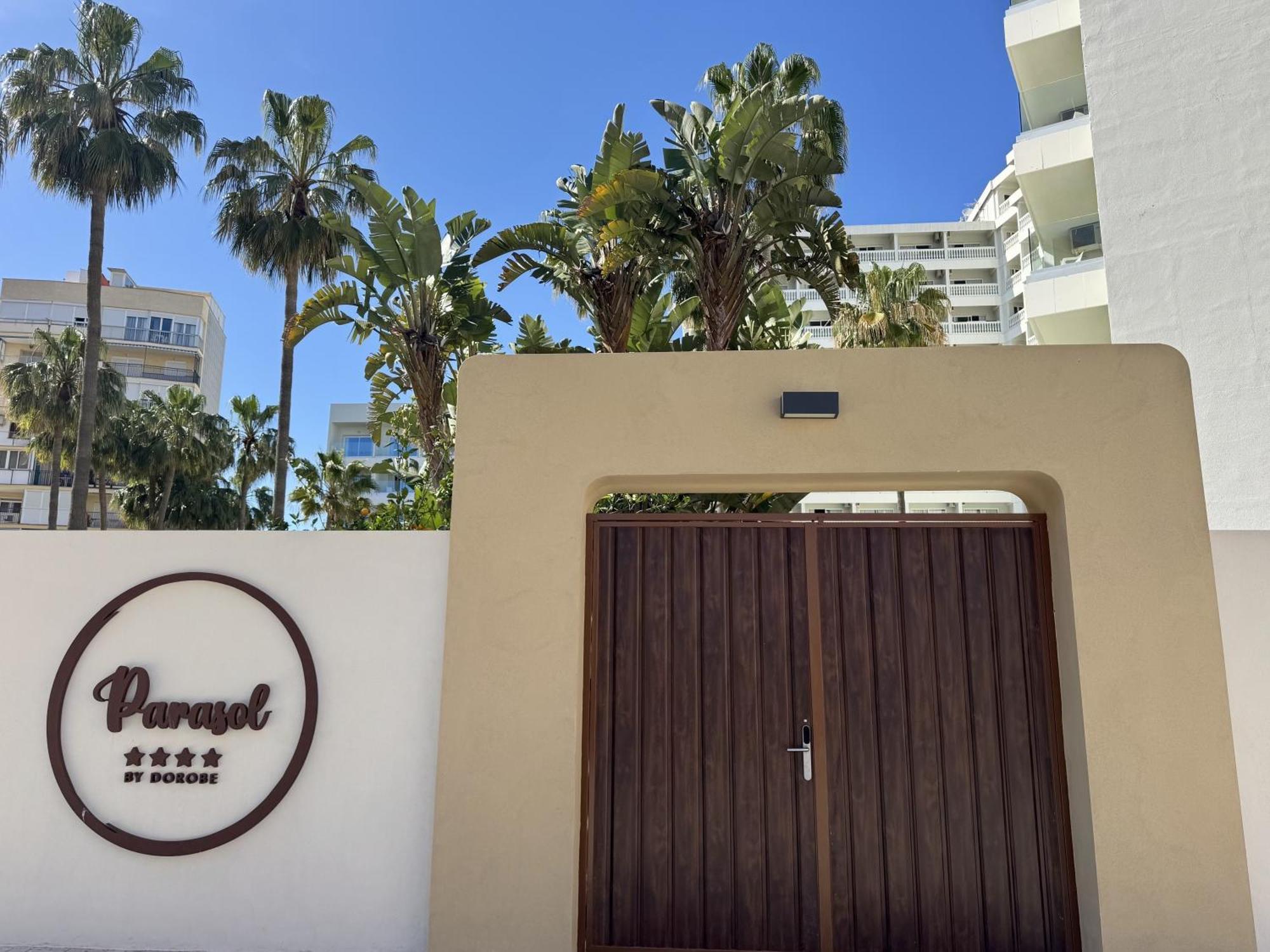 Hotel Parasol Garden