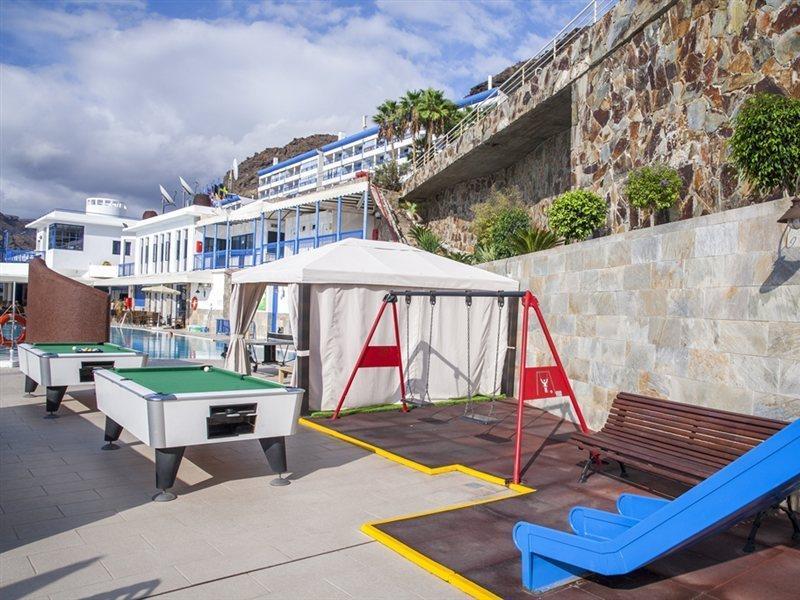 Club Cala Blanca Apartahotel