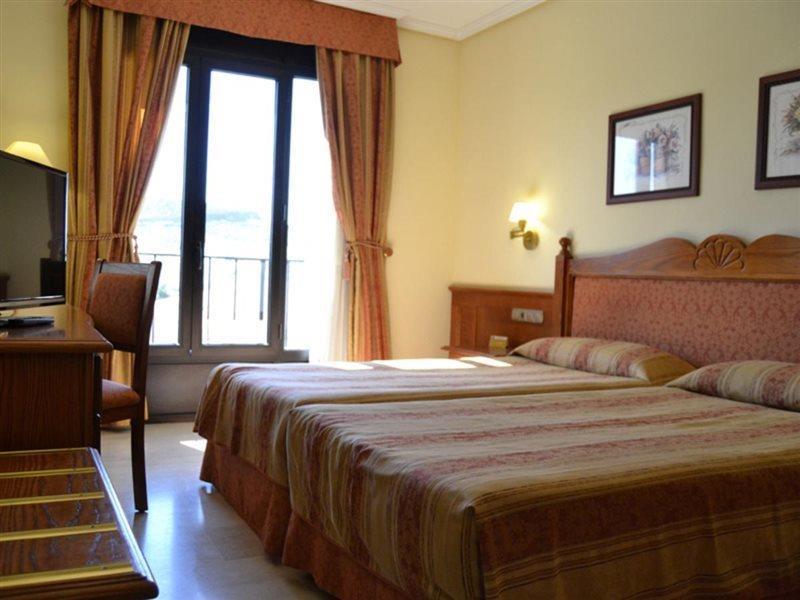 Zentral Center - Adults Only Hotel 4*