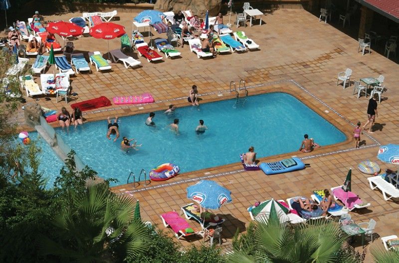 La Era Park Apartahotel