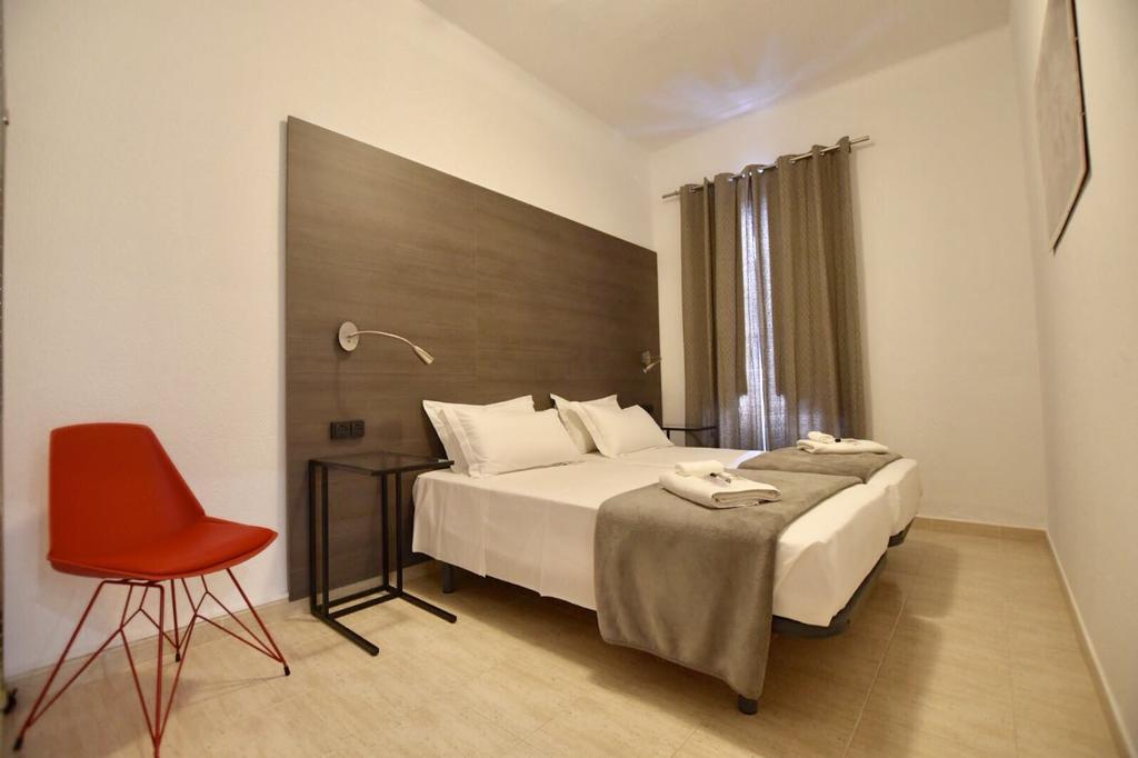 Hostal Quart Youth & *