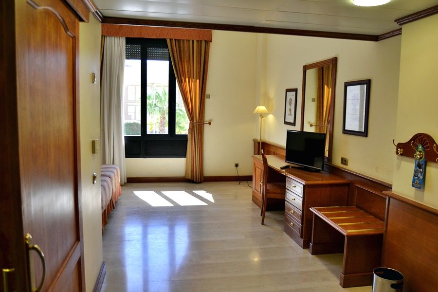 Hotel Zentral Center - Adults Only