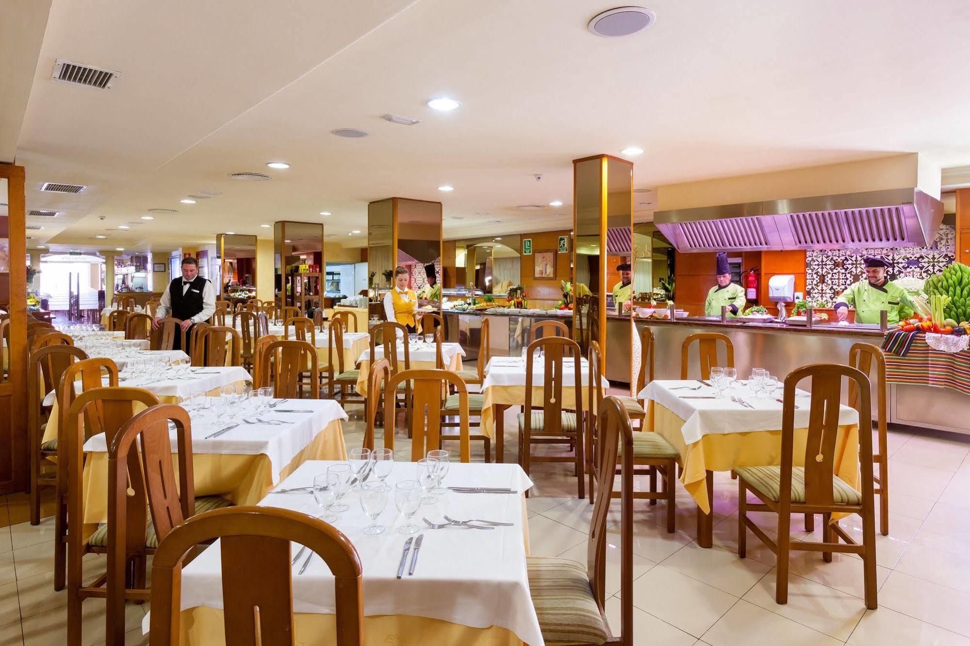 Gf Noelia Apartahotel 3*