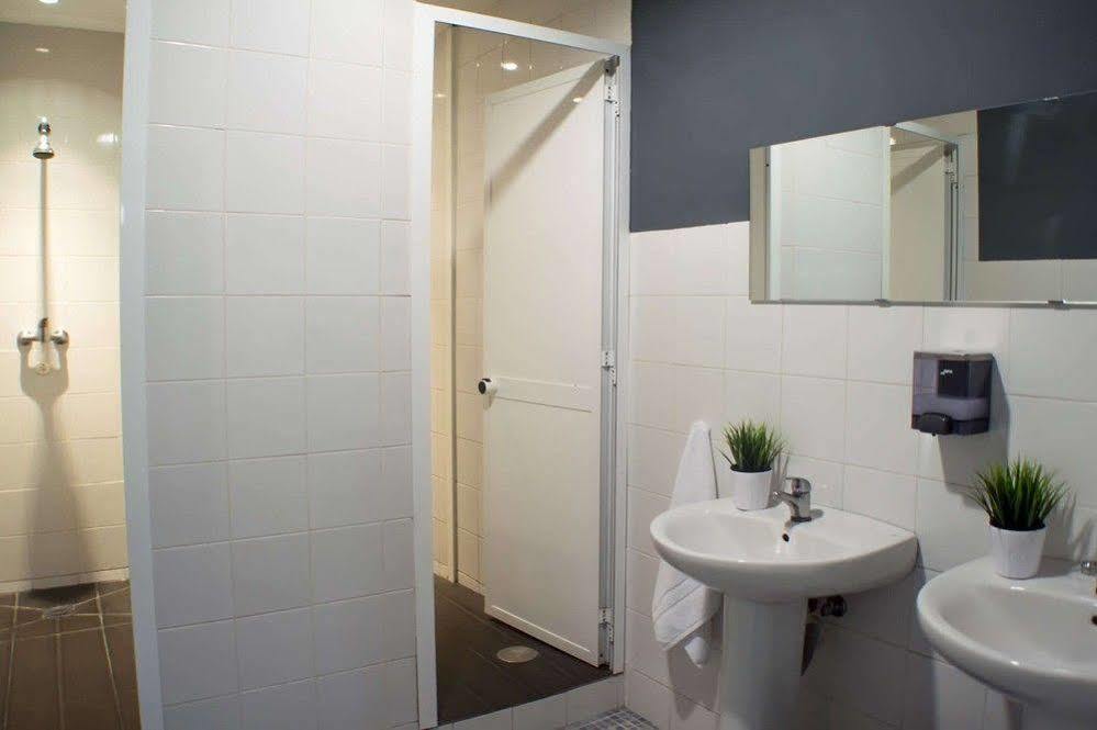 Hostal Quart Youth &