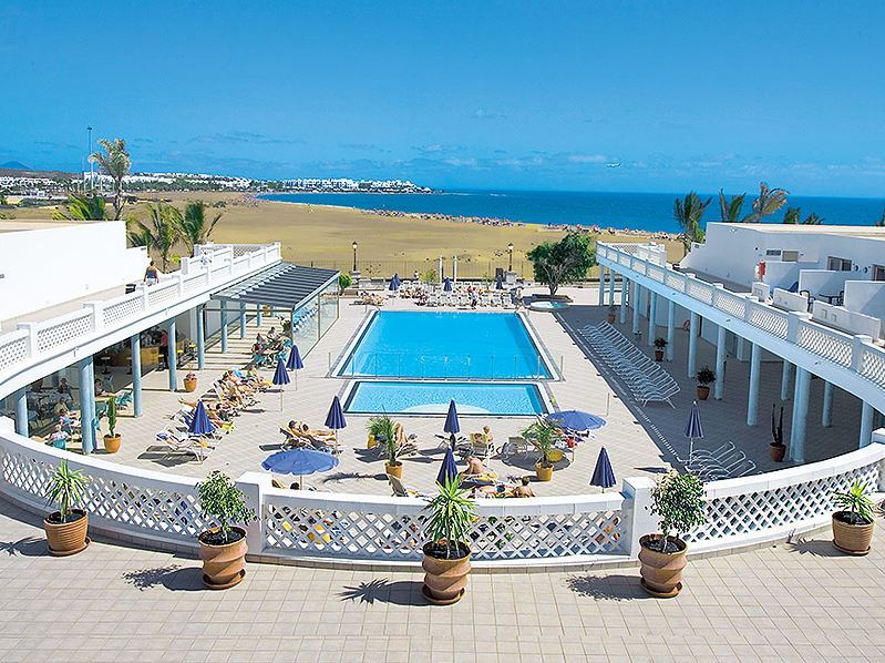 Costas Hotel 4*