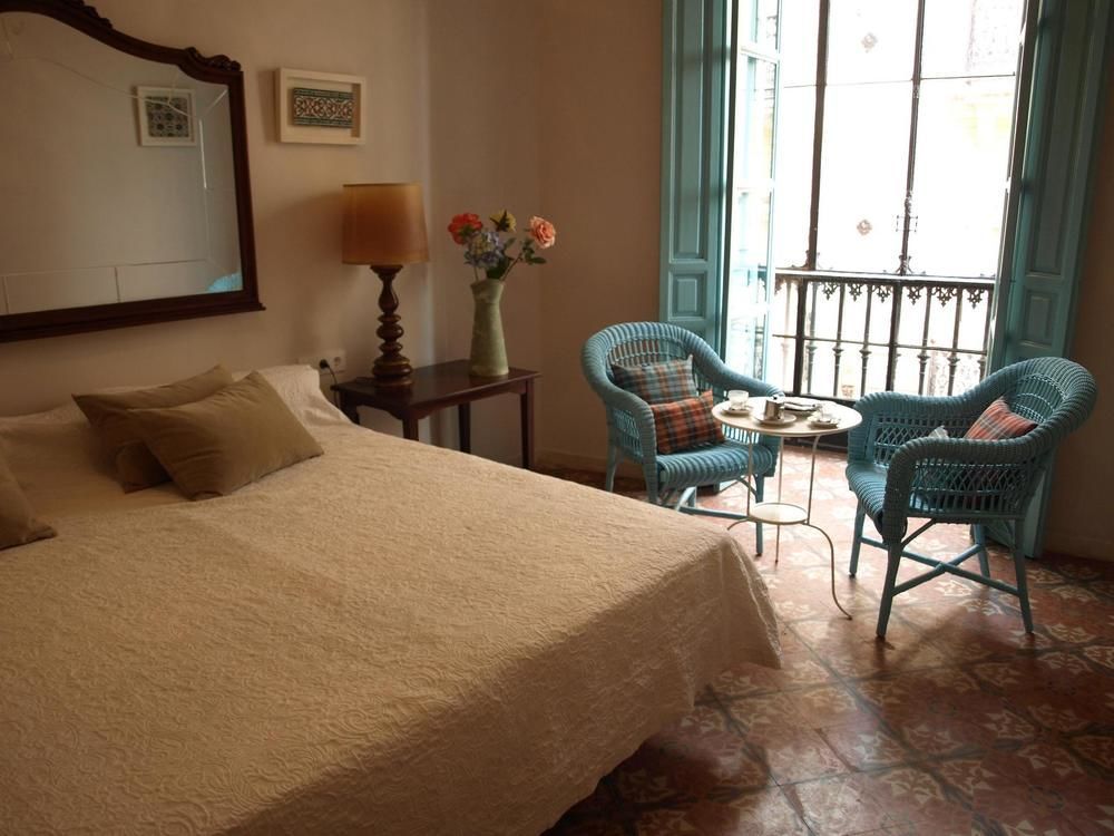 Hotel Boutique Casa De Colón 3*