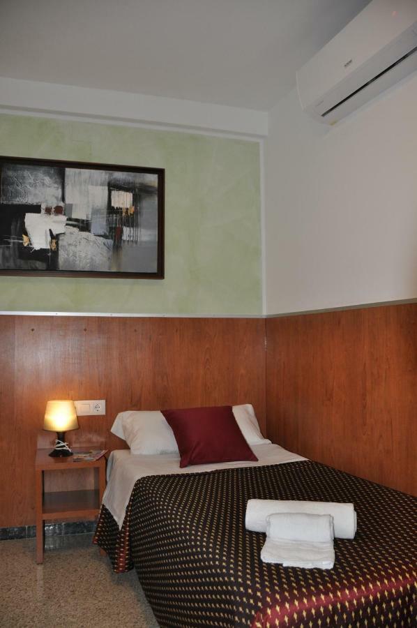 Guest house - El Amigo *