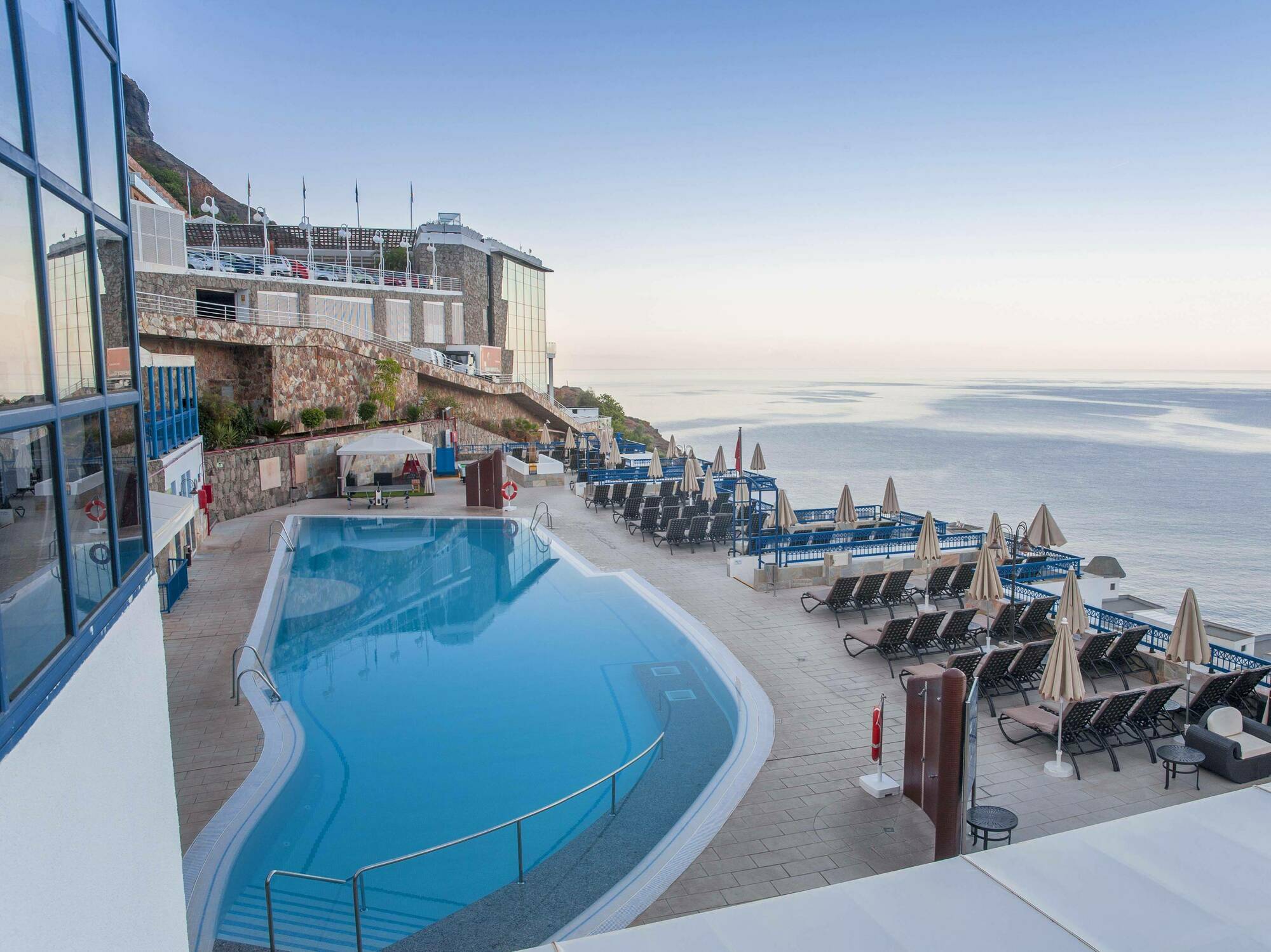 Club Cala Blanca Apartahotel 3*