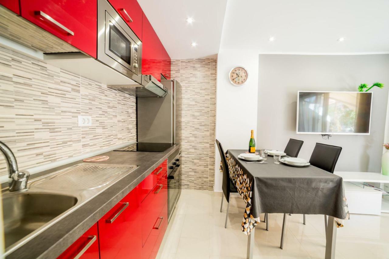 Un En Playa De Américas Apartamento