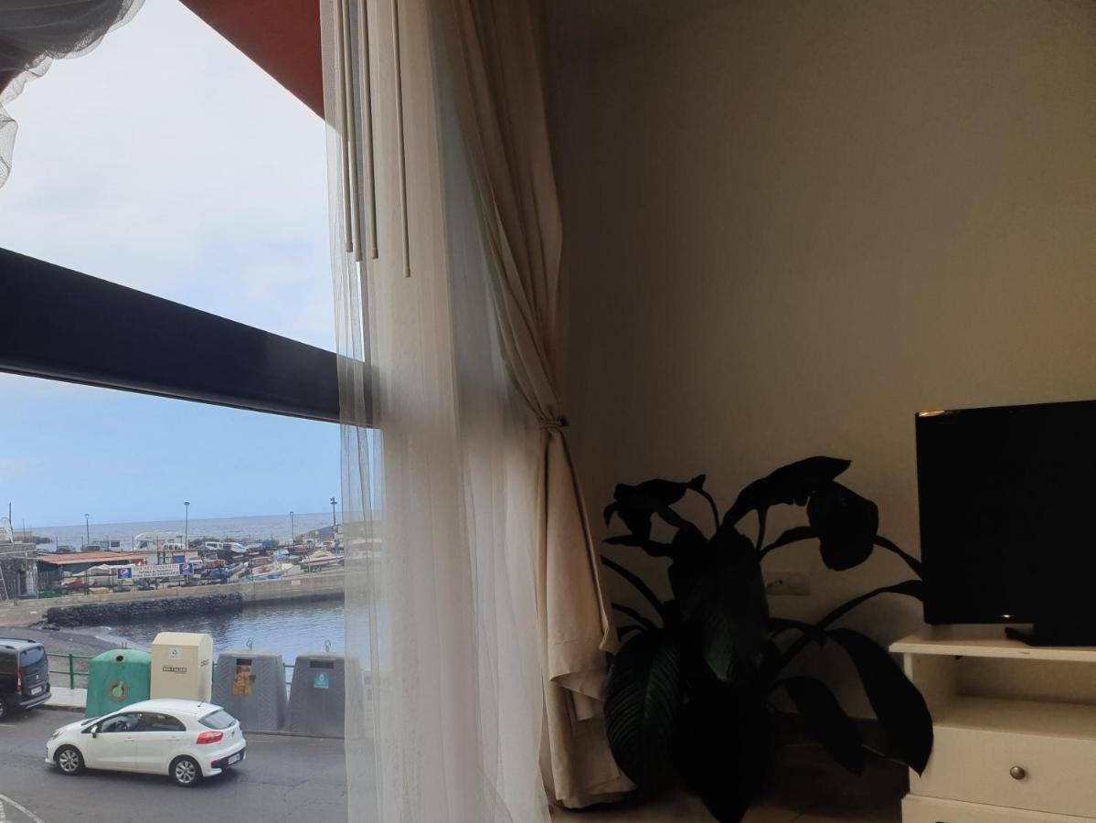 Apartamento Frente Al Puerto De A 20 Metros De La Playa. Candelaria