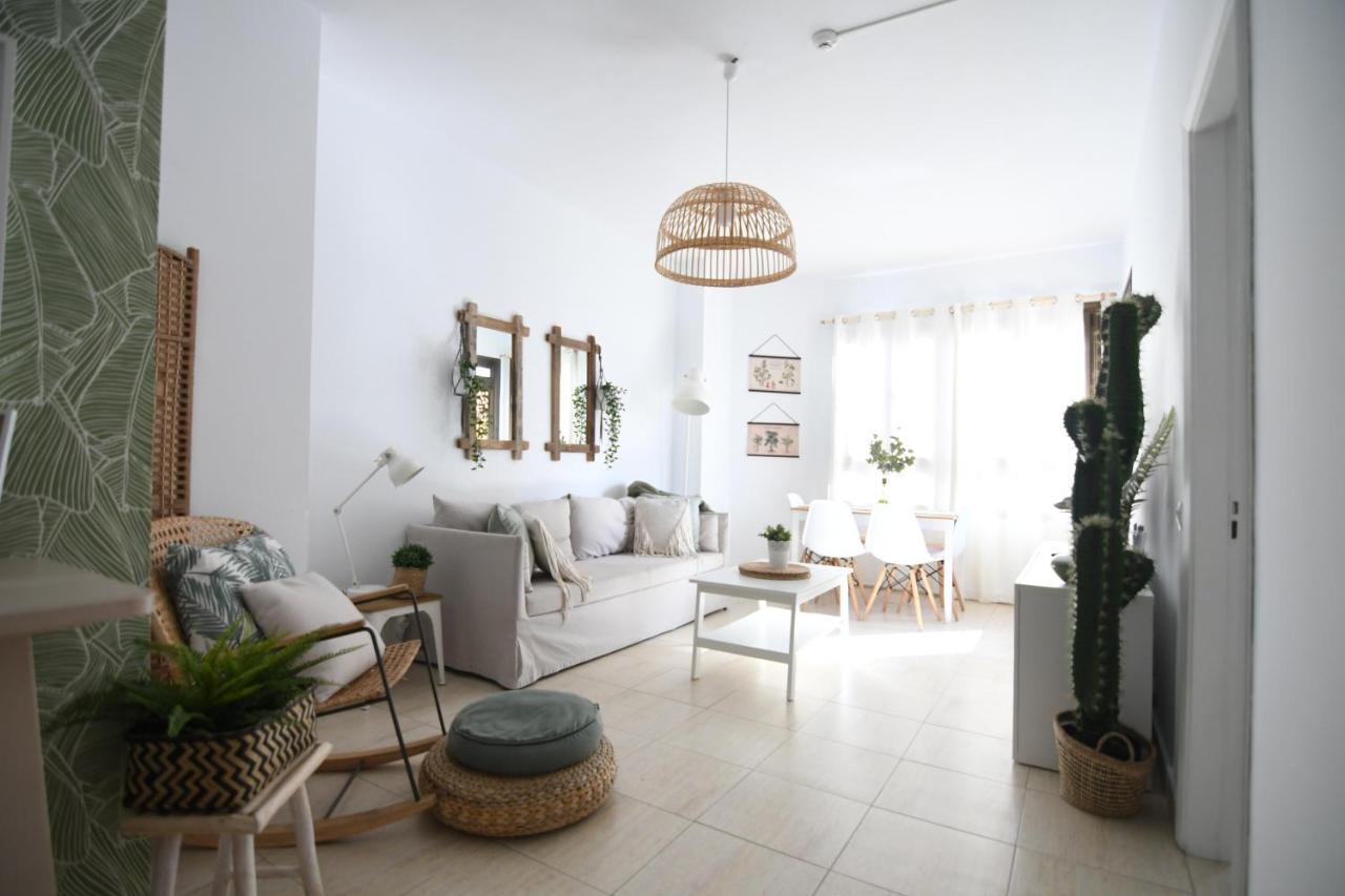 Center Nearby The +3bed +2bath +wifi Apartment *