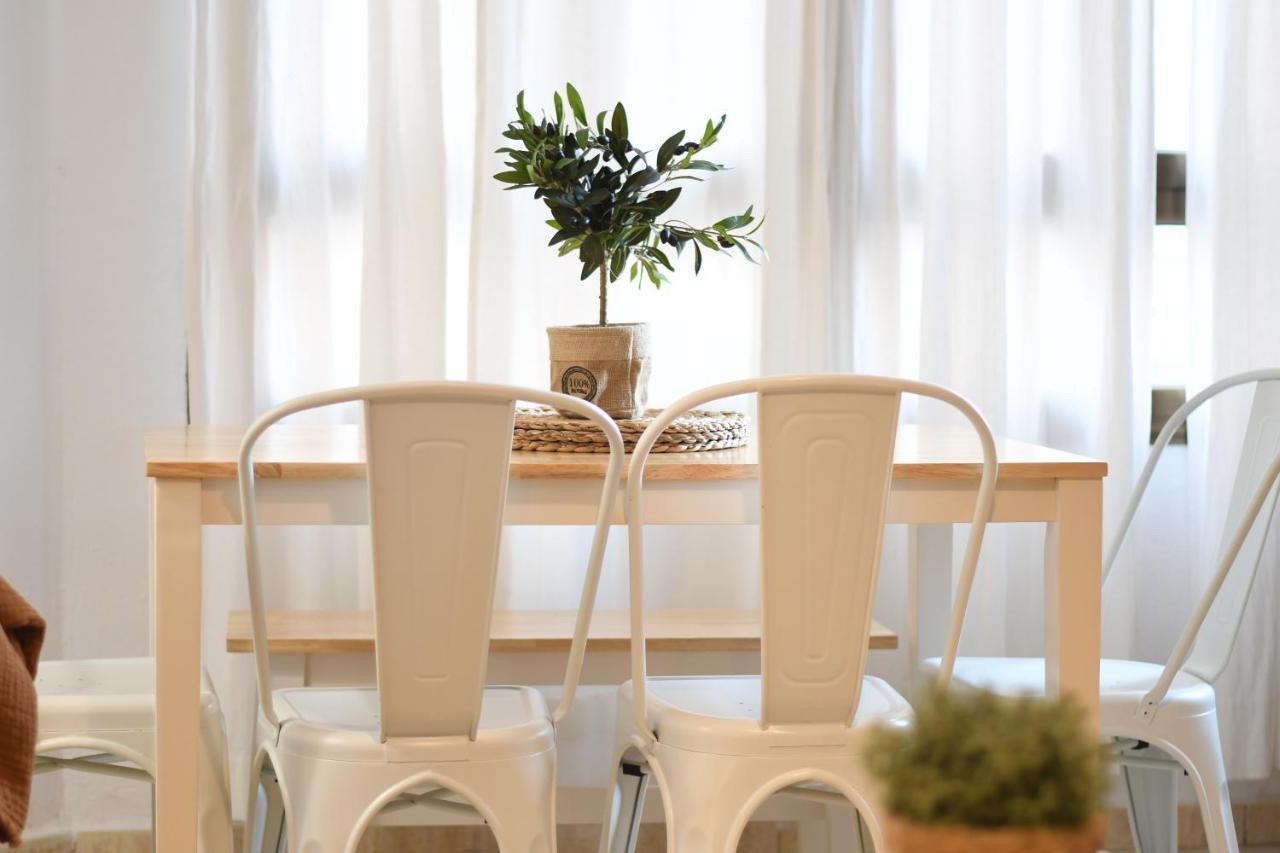 Center Nearby The +3bed +2bath +wifi Apartment *