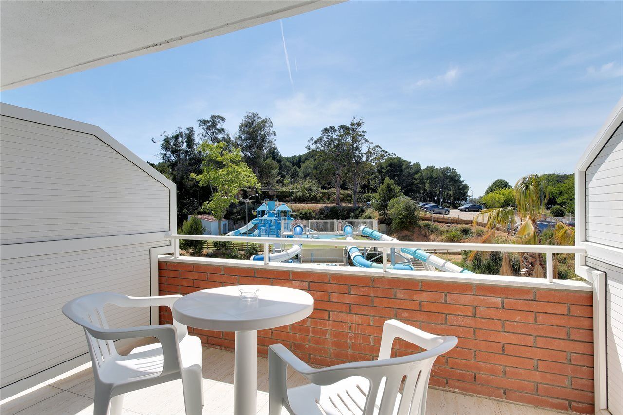 Gran Garbi Mar & Aquasplash Hotel 4*