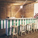 Chic Guesthouse