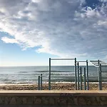 Lovely Seaside Apartment In Front Of Calafell Beach And Cunit Beach