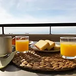 Lovely Seaside Apartment In Front Of Calafell Beach And Cunit Beach