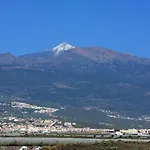LOS BALOS 29, top level, spectacular ocean views, parking, wifi