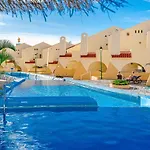 Aircon River Style Pool Best Beach In 200M Mareverde
