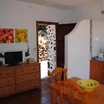 Sombrero Pico 7B
