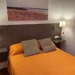 Apartamento con doble entrada y piscina compartida en el Palmar